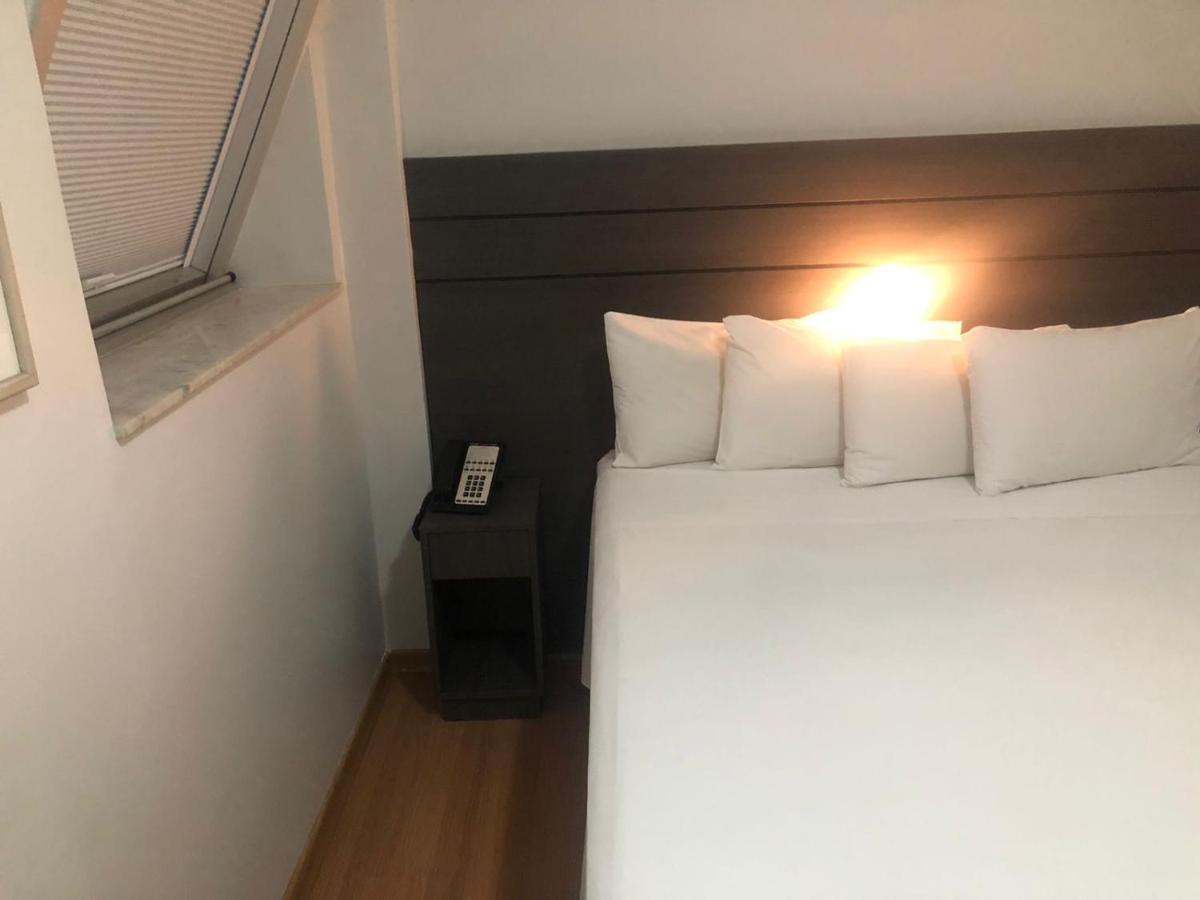 Apart-Hotel De Luxo Em Lourdes ベロ・オリゾンテ エクステリア 写真